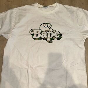 Bape White Graphic T-Shirt USED
